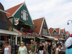 Reno 178_Volendam